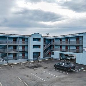 Water Front Inn